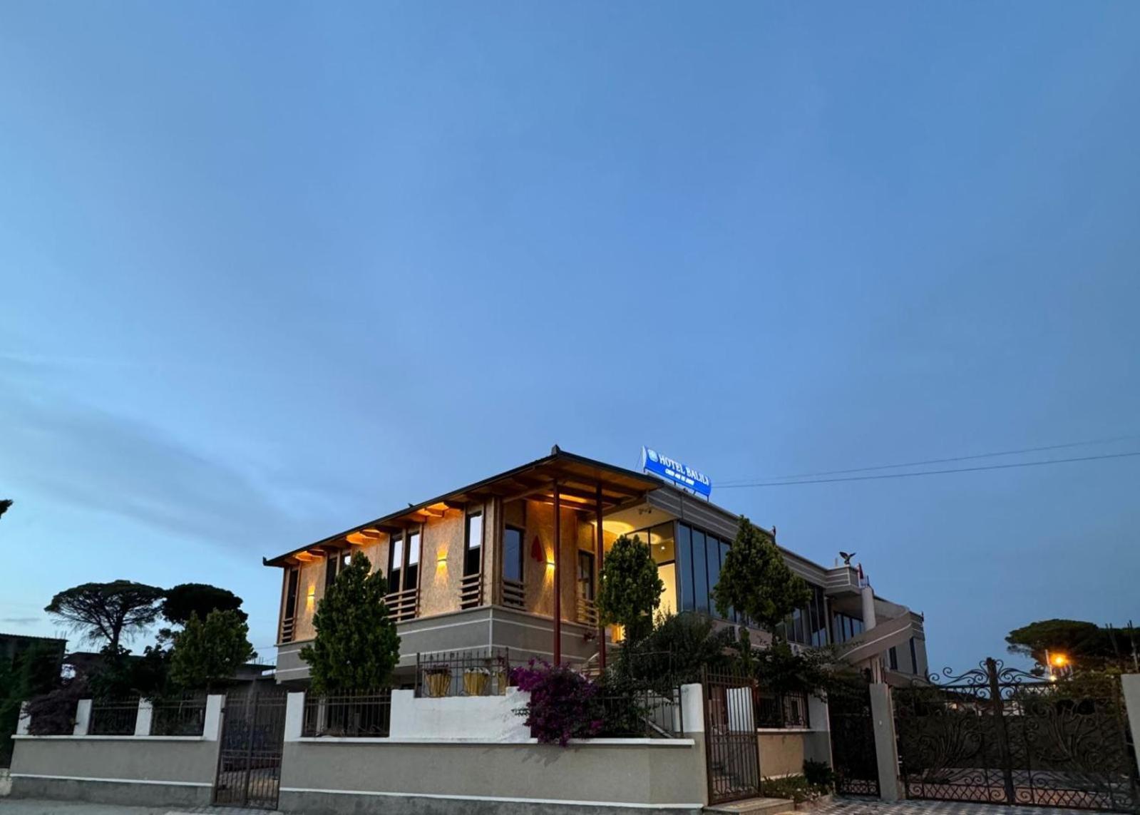 Hotel Balili Avlonya Dış mekan fotoğraf