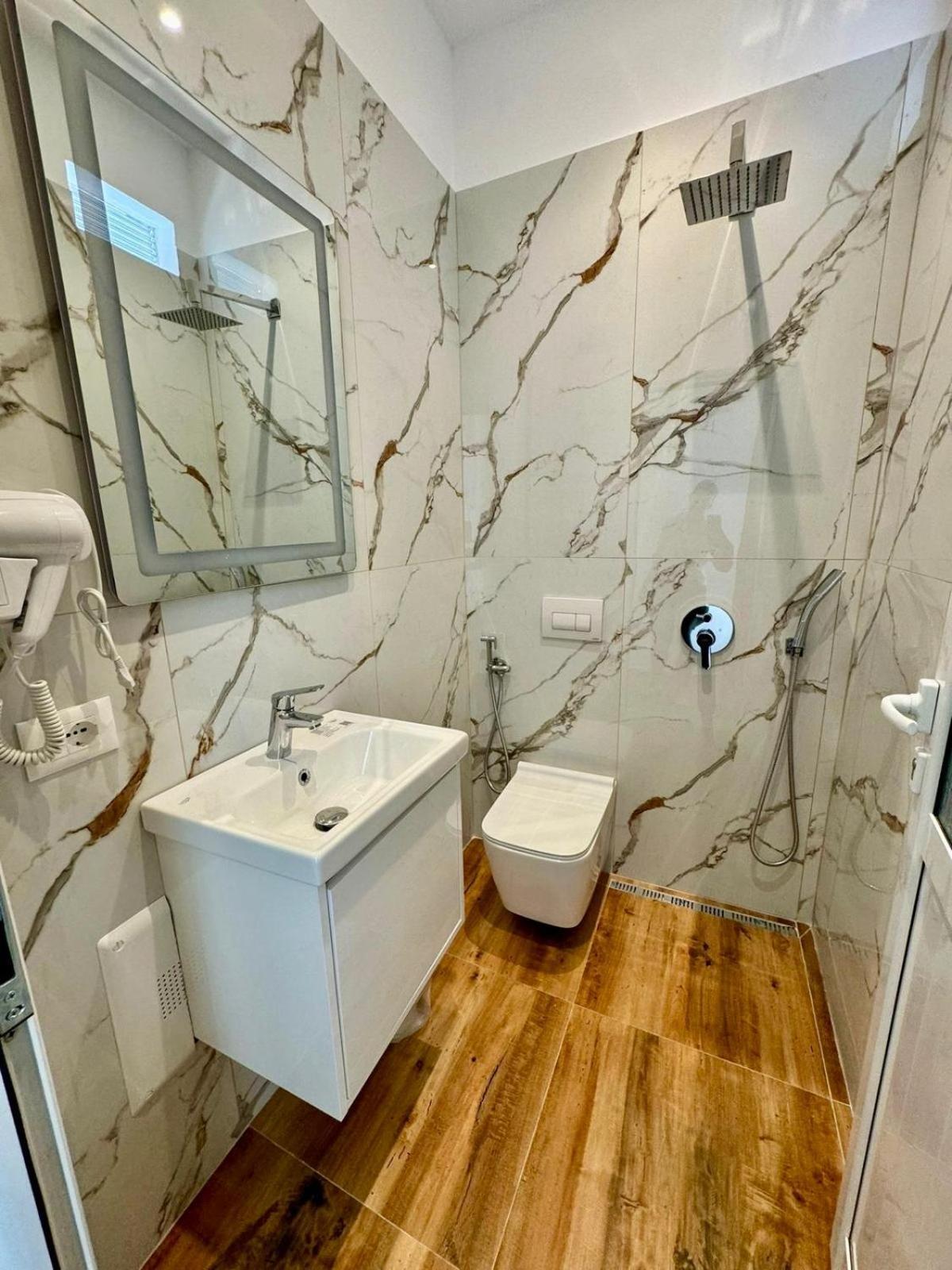 Hotel Balili Avlonya Dış mekan fotoğraf
